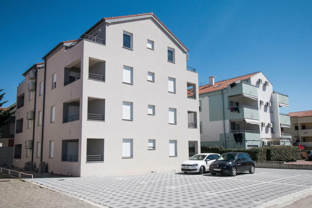 Apartment Hera With Balcony And Free Parking Zadar Exteriör bild