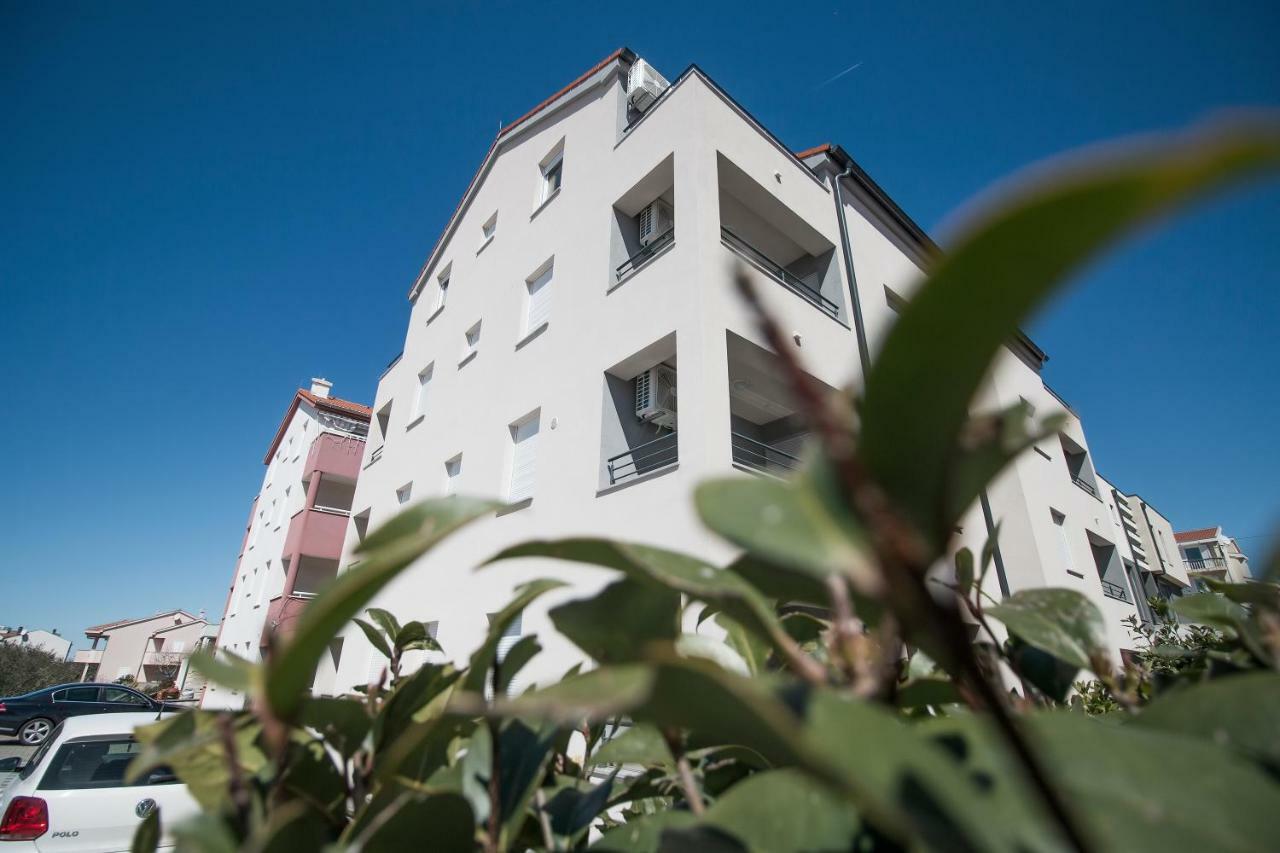 Apartment Hera With Balcony And Free Parking Zadar Exteriör bild